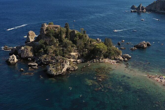 Visit of the bay of Taormina with private boat - An In-Depth Look at the Taormina Bay Private Boat Tour