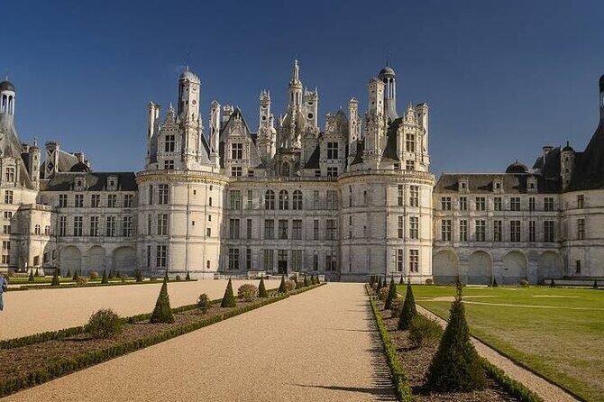 Visit of the Loire Valley Castles in one day from Paris - The Itinerary – A Closer Look