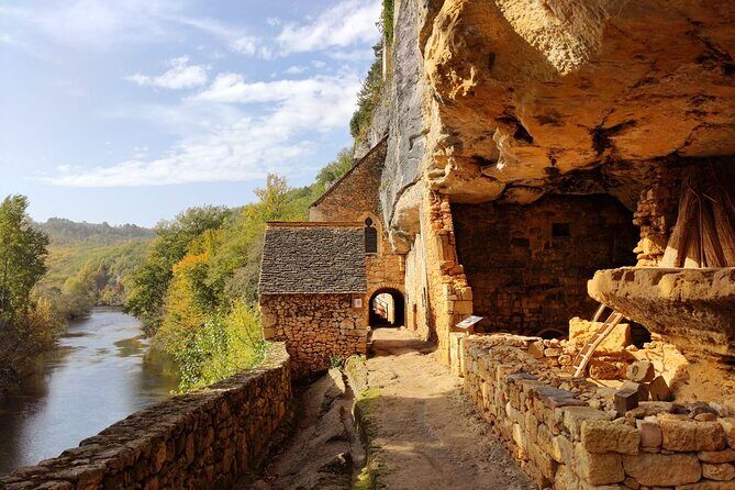 Visit of the Troglodytic Village of Madeleine - Who Should Consider This Tour?