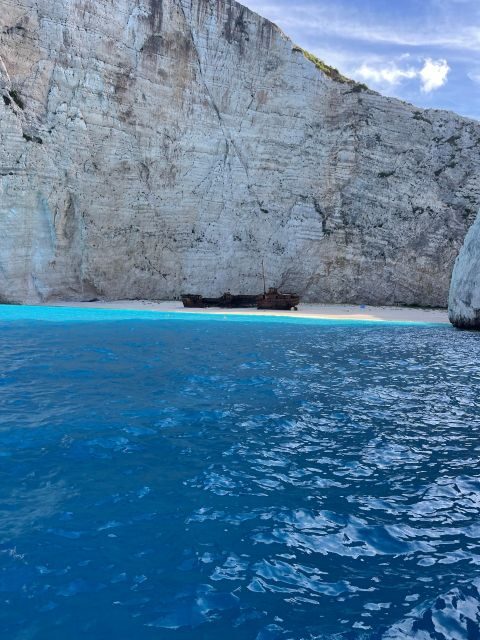 Visit Shipwreck - The Experience in Detail