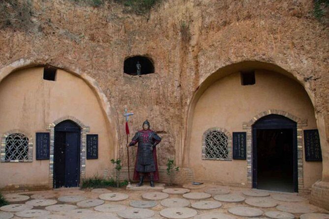Visit Terracotta Warriors, Cave Dwellings, Muslim Quarter in Xian - Who Will Love This Tour?