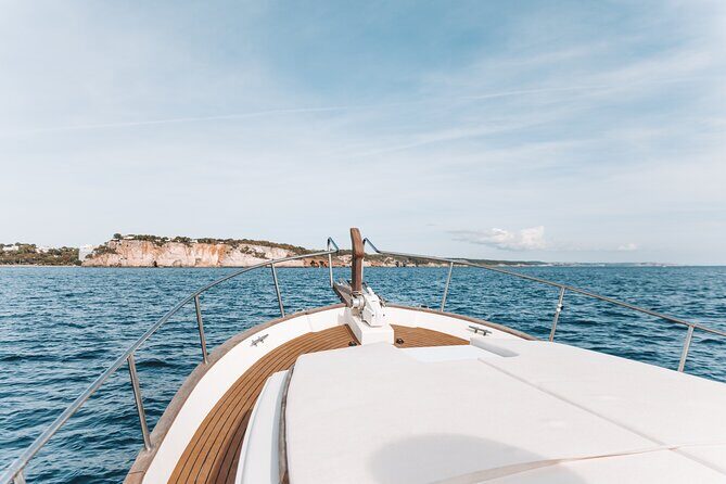 Visit the 8 most beautiful beaches in the South of Menorca Marenostrum - An In-Depth Look at the Menorcan Beach Tour Experience
