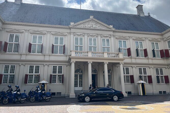 Visit the Girl with the Pearl Earring, The Hague & Delft City - FAQs