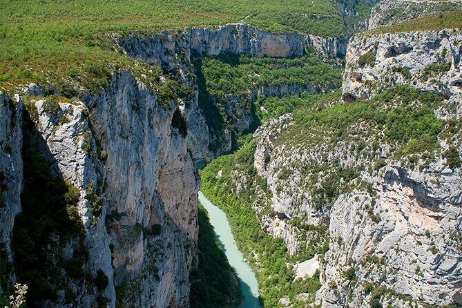 Visit the lavender fields, the Gorges du Verdon and Moustiers. - FAQ