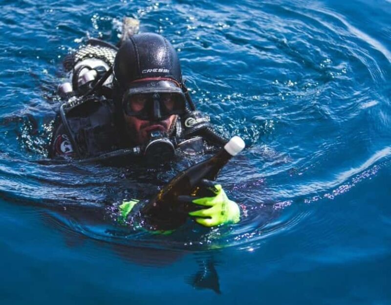 Visit the Underwater Wine Cellar by Boat with Tapas Tasting and Medieval Castle - An Introduction to the Underwater Wine Adventure