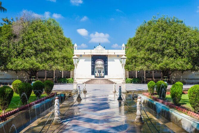 Visit to Sahelion Ki Bari, Garden of the Maidens, Udaipur with lunch - Introduction