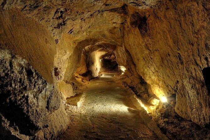 Visit to the Sant Josep Caves - Why This Tour Stands Out