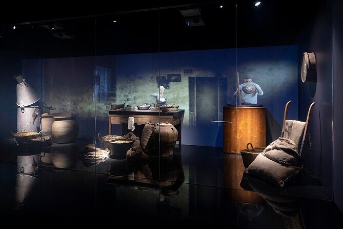 Visit with tasting of Vicens nougat and Jolonch chocolates - Engaging Introduction