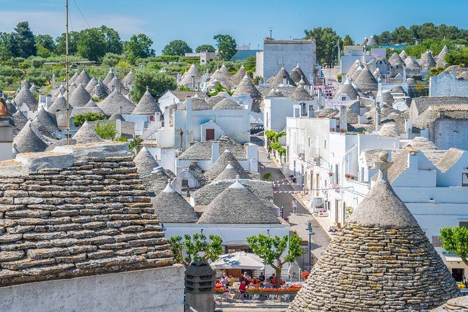 Visita guidata dei Trulli di Alberobello - The Climax: Parrocchia SantAntonio di Padova