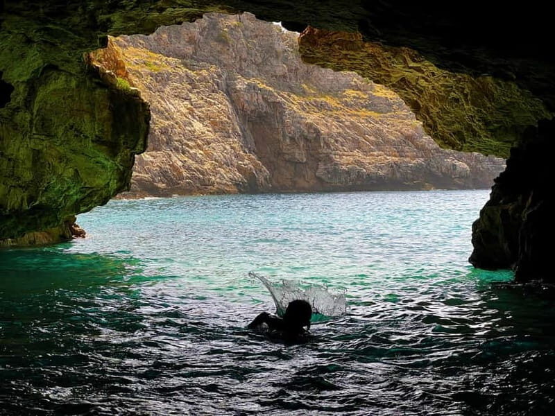 Vlore: Grama Bay & Karaburun Caves 8-Hour Speedboat Tour - A Deep Dive into the Experience