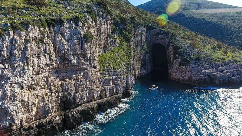 Vlorë: Private Speedboat to Haxhi Ali Cave & Karaburun - Key Points