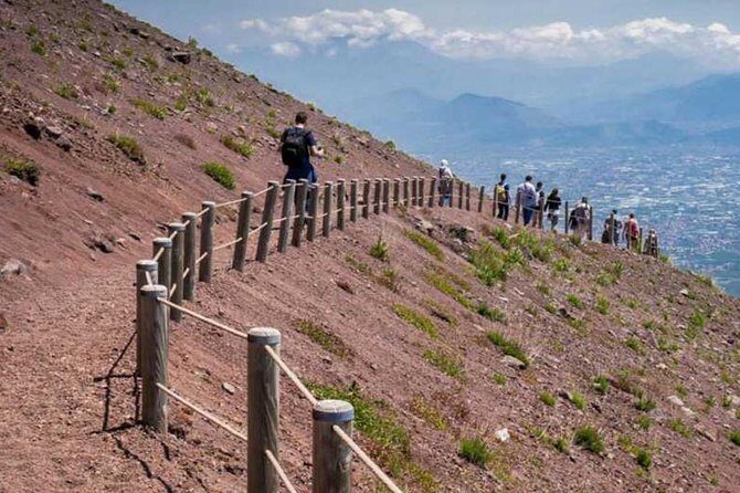 Volcano & Ruins: visit Mt. Vesuvius, Herculaneum and Pompeii tour - Who Will Love This Tour?
