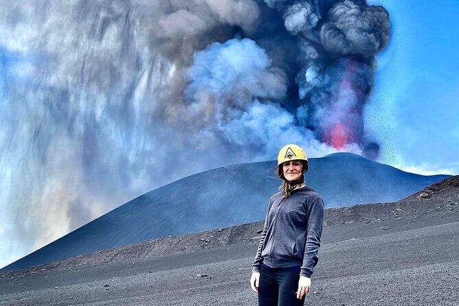Volcanological excursion of the wild and less touristy side of the Etna volcano - Equipment and Comfort