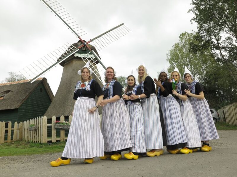 Volendam: Traditional Costume Photo with Cheese & Clog Tour - FAQ