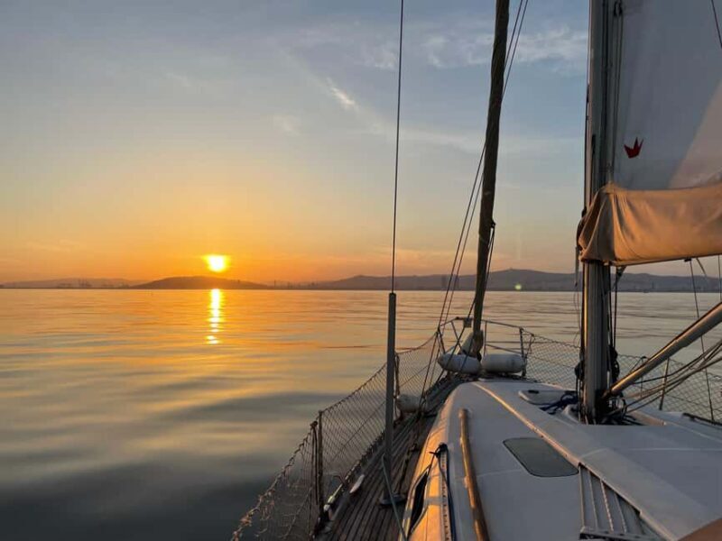 Votre voilier avec capitaine pour naviguer et vous baigner - Who Will Love This Tour?