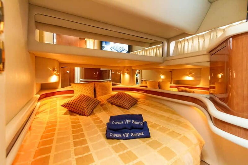 Voyager - Sea Ray 52 - Who Should Consider This Experience?