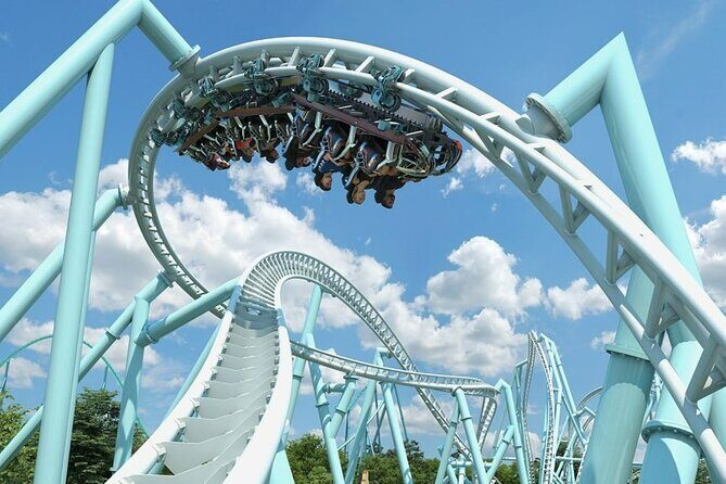 Voyagers Private Day Tour to Canadas Wonderland from Toronto - Key Points