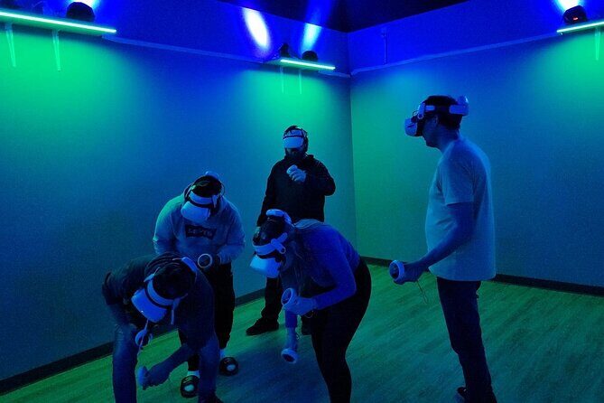 VR Arcade Pods - Group Play and Multiplayer Features