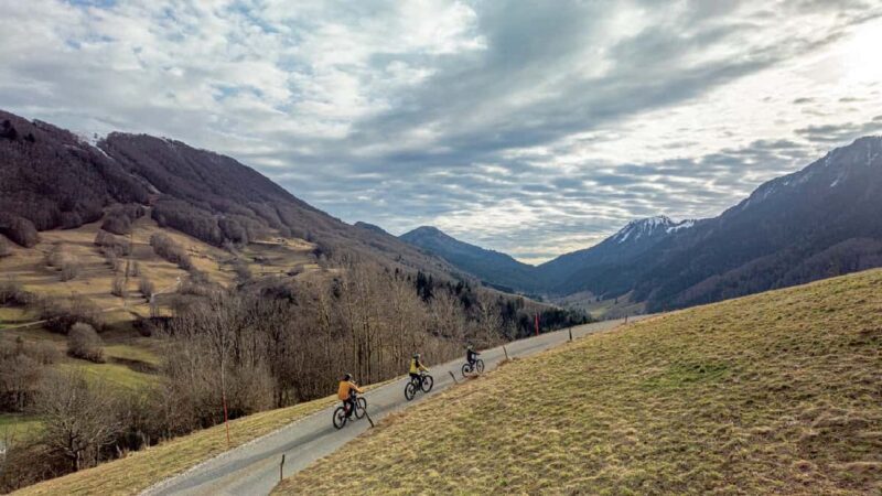 VTTAE rental in Chambéry - Savoie Grand Revard shuttle service - Key Points