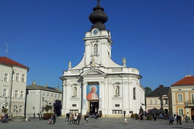 Wadowice, Kalwaria and Lagiewniki: John Paul II Tour - Frequently Asked Questions