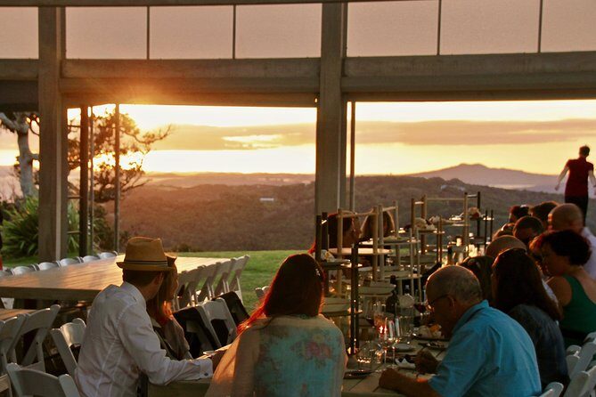 Waiheke Island - Fly and Dine (from North Shore Airport) - Key Points