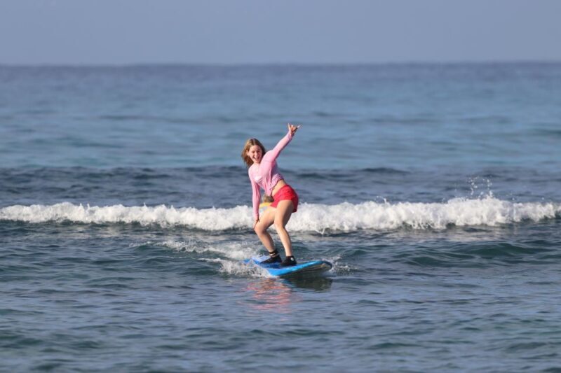 Waikiki Beach: Surf Lessons - The Review from Past Participants