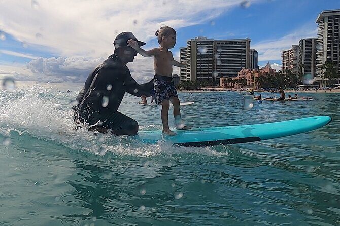 Waikiki Beginner Surfing lessons: Private, Group, & Family Option - Authenticity and the Hawaiian Experience