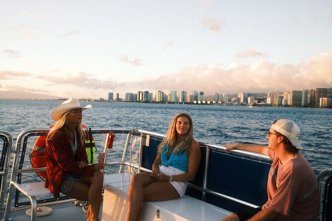 Waikiki Sunset Boat Cruise - An In-Depth Look at the Waikiki Sunset Boat Cruise