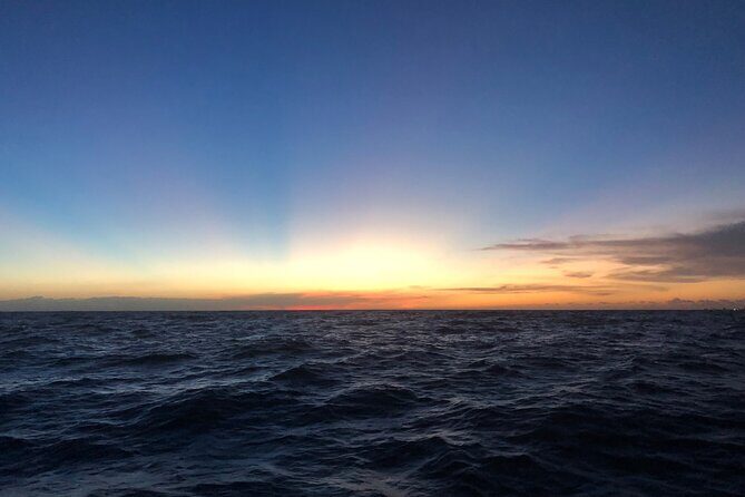 Waikiki Sunset Boat Cruise - FAQ