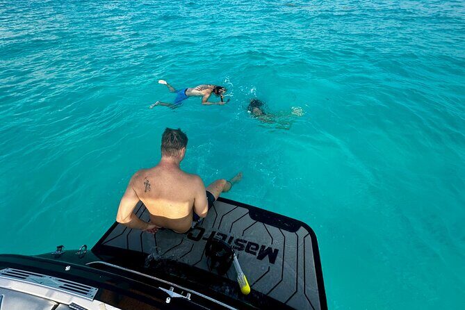 Wake Surfing Lessons & Snorkel Time in Crystal Blue Waters 6hr - FAQ