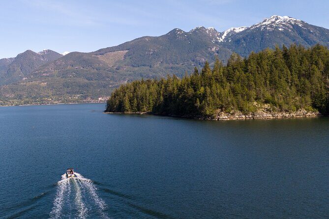 Wakeboarding and Foiling Adventure in Howe Sound - Authentic Experiences and Real Feedback
