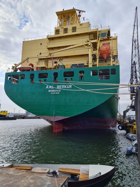 Walk on and around the NDSM site - Who Will Love This Tour?