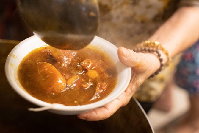 Walking Food Tour With Accommodation Pick Up - FAQ