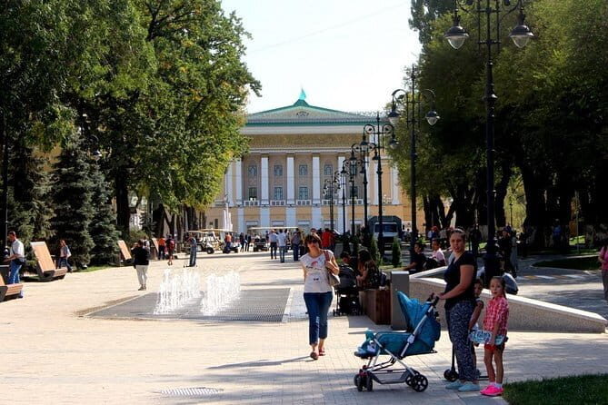 walking in the city - Exploring Almaty on Foot: A Practical Overview