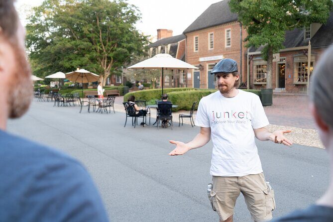 Walking in Washington's Footsteps - Walking in Washingtons Footsteps: A Honest Look at Alexandria’s Historic Tour