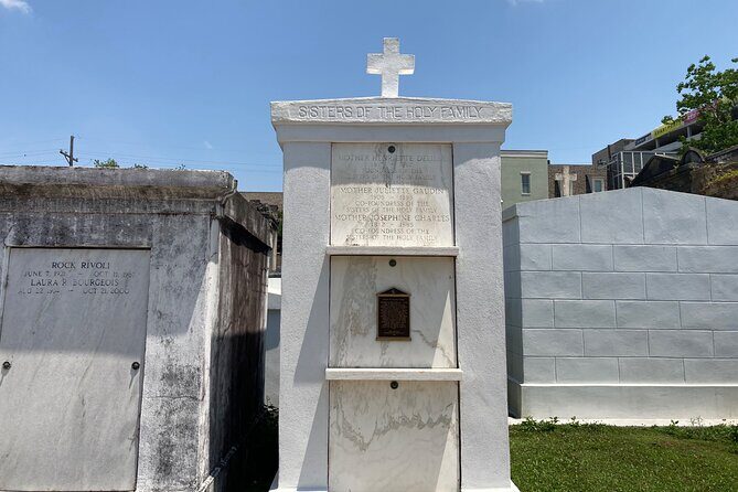 Walking Tour about The Good, The Bad and The Beautiful Women of New Orleans - Practical Details and Considerations