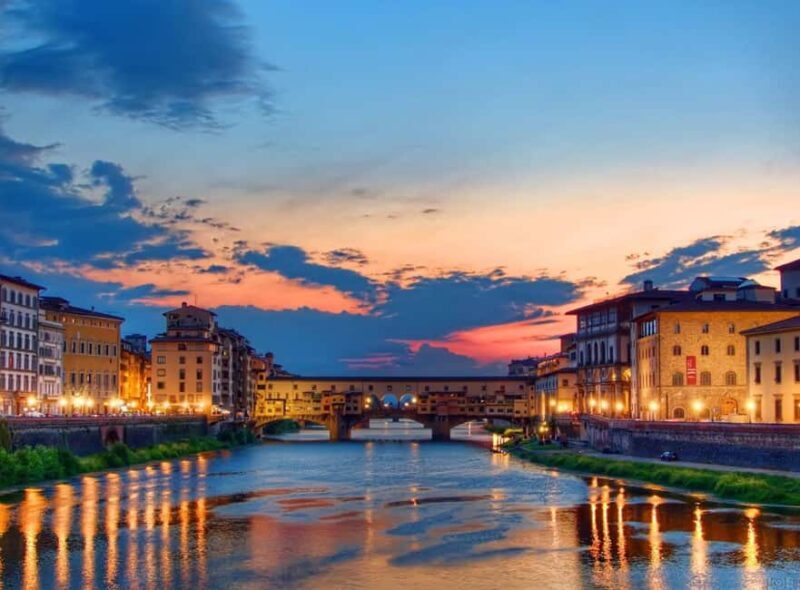Walking Tour: Florence between Objectives and Secrets, a Journey through Mysteries - Key Points