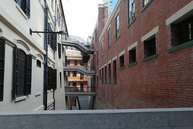 Walking Tour in Hong Kong - Local Experience (New & Best) - An In-Depth Look at the Tour Experience