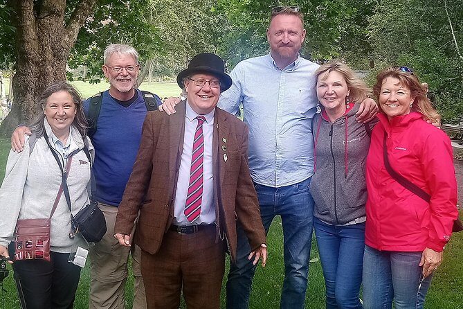 Walking tour in Merrion Square Park - Dublin Rogues Tour - An Authentic Dive into Dublin’s Literary and Rogue Heritage