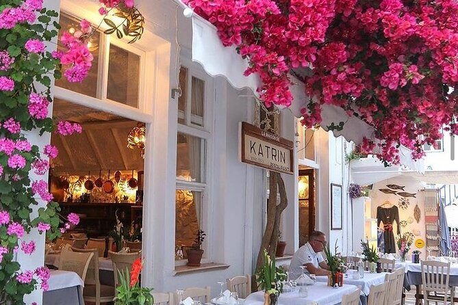 Walking Tour in Mykonos Town & Secluded Beach Picnic - The Value of the Experience