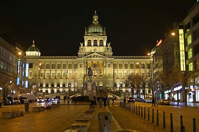 Walking Tour in New Town with Operation Anthropoid (WWII) - FAQ