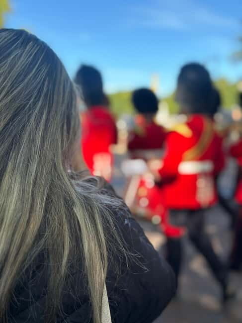 Walking tour: London icons - The Experience: What to Expect from the Tour