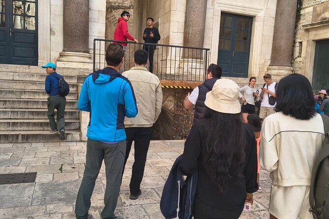 Walking Tour of Diocletian's Palace and Old town-small group - FAQ