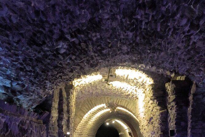 Walking tour of legends and Poblano cuisine - The Barrio de Analco and Indigenous Relations