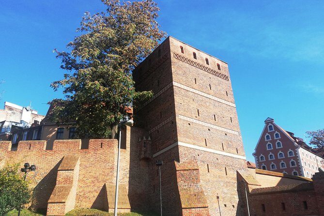 Walking Tour of the medieval Toru - FAQ