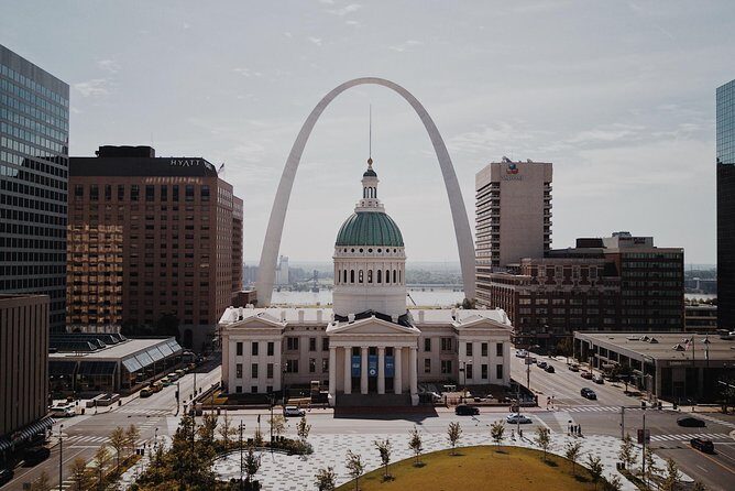 Walking Tour of the Saint Louis Fascinating History - Key Points
