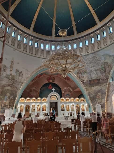 Walking tour of Tirana - discoveries, history, and culture (in FRENCH) - Who Is This Tour Best For?