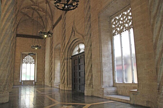 Walking tour through the old town with a Dutch-speaking city guide - Key Points