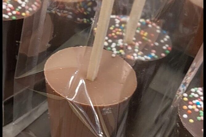 Walking Tour with Hot Chocolate and Chocolate Tasting - Practical Tips for Making the Most of the Tour