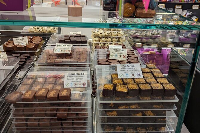 Walking Tour with Hot Chocolate and Chocolate Tasting - FAQs